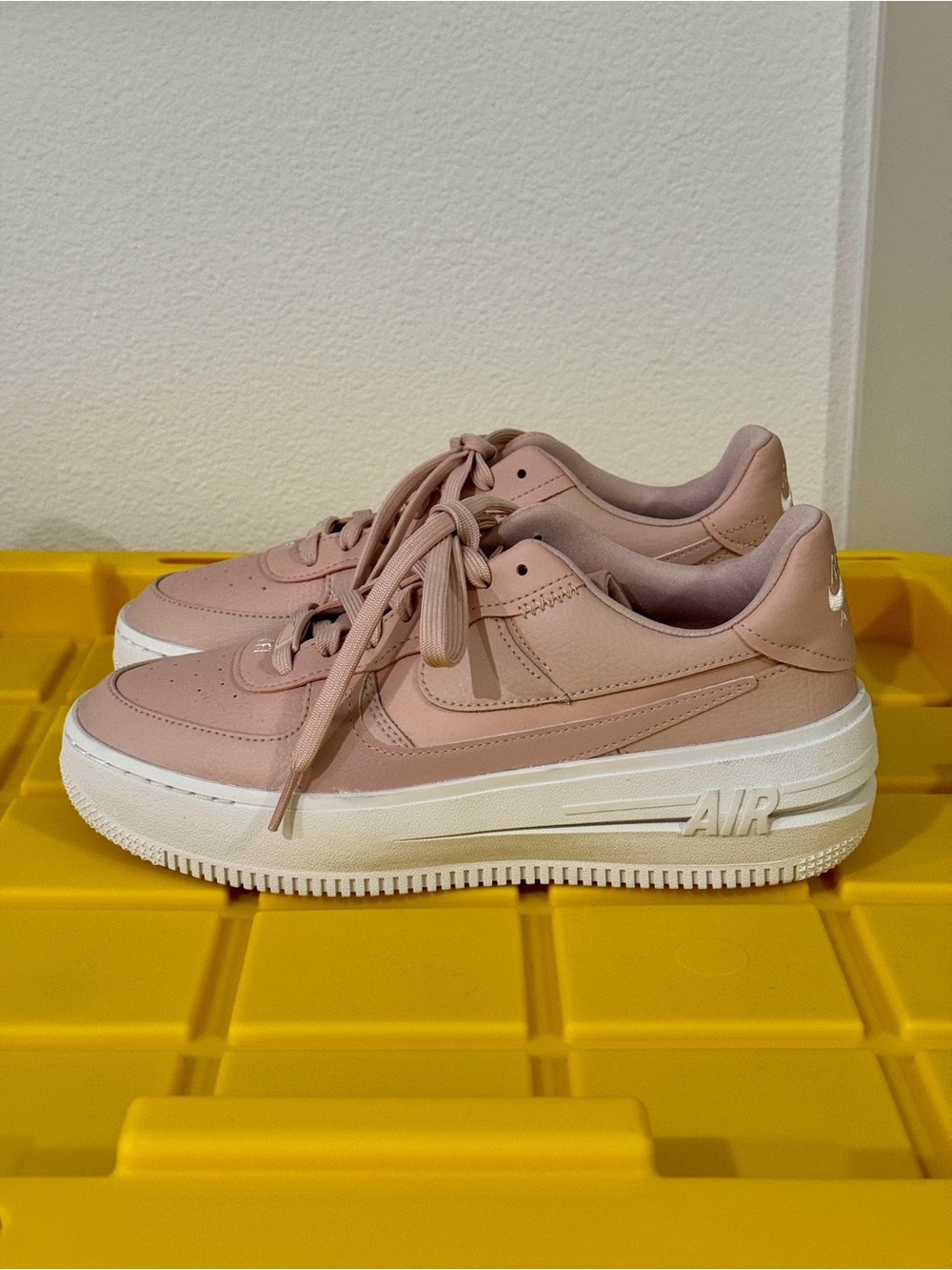 Brand new Nike Air Force 1 sneakers women 9